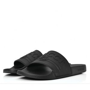 Gucci Women’s Rubber Logo Slide (Black)